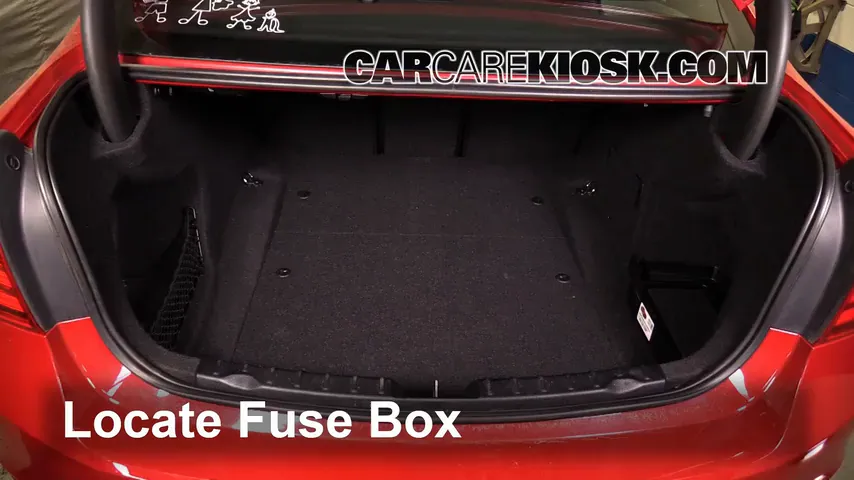 2013 BMW 335i xDrive 3.0L 6 Cyl. Turbo Sedan Fuse (Interior)